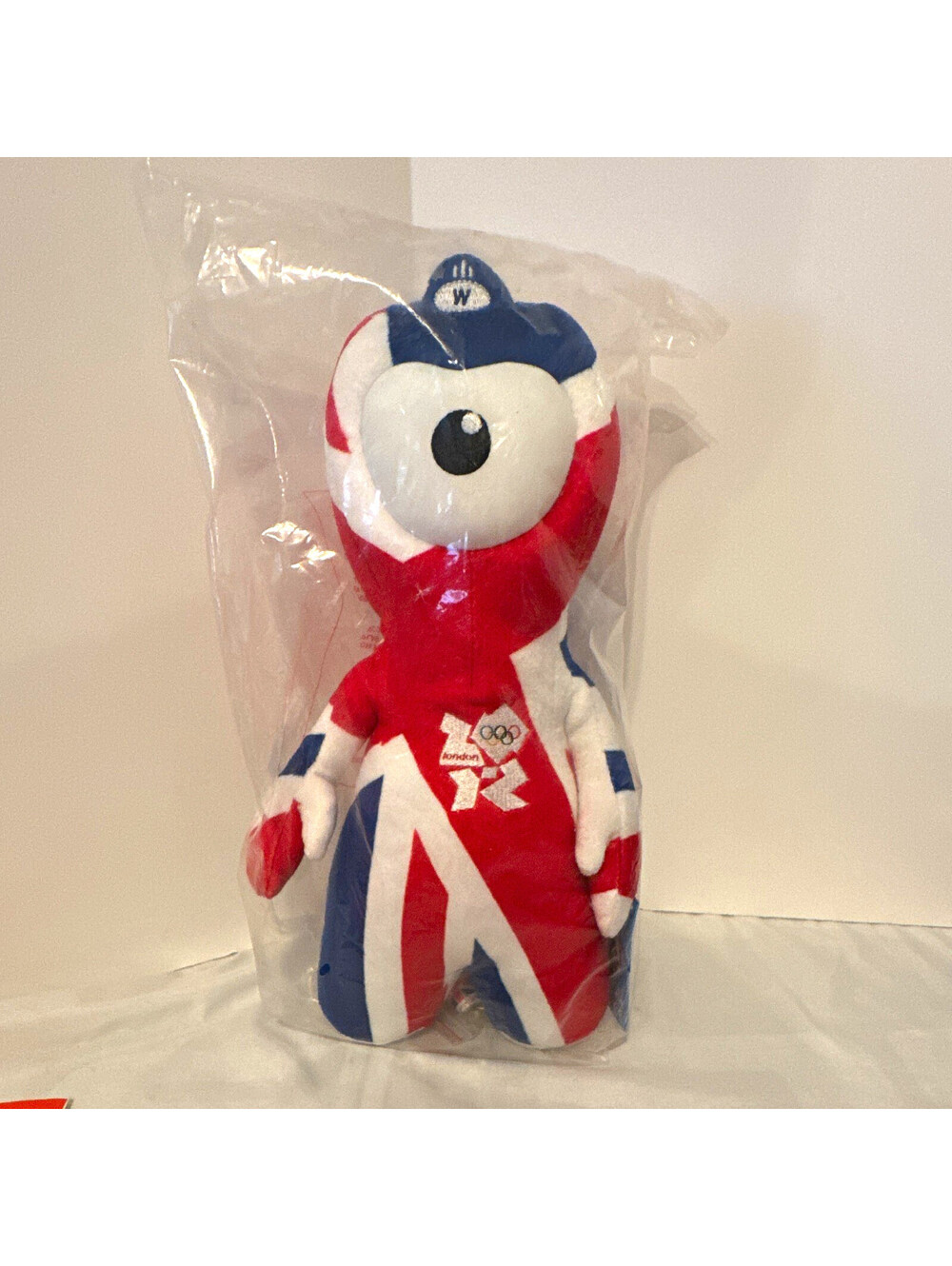 London 2012 Team GB Wenlock Plush Figure Mascot Red White Blue